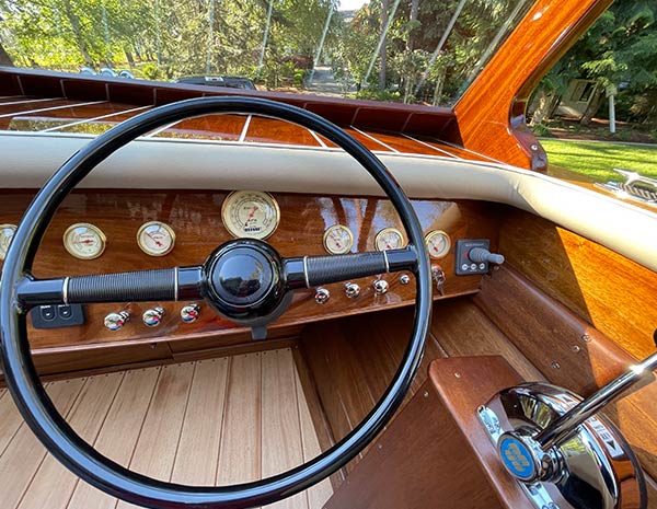 Dream Boat - Custom Wooden Roundabout Boat Builders