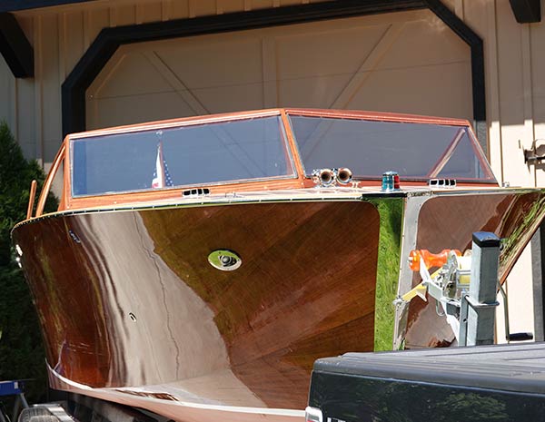 Dream Boat - Custom Wooden Roundabout Boat Builders