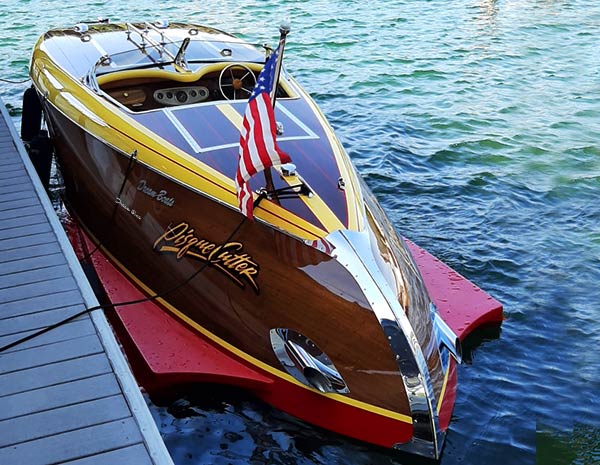 Dream Boat - Custom Wooden Roundabout Boat Builders